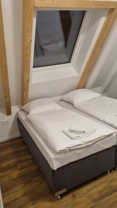 Brandneues Stadtglanz Apartment *